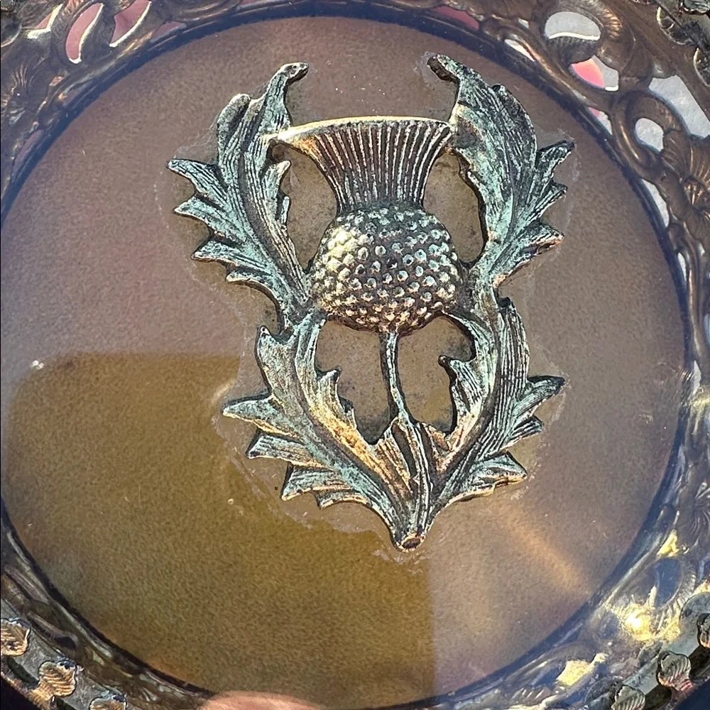 Vintage Ormolu Filigree Jewelry box - Picture 9 of 10